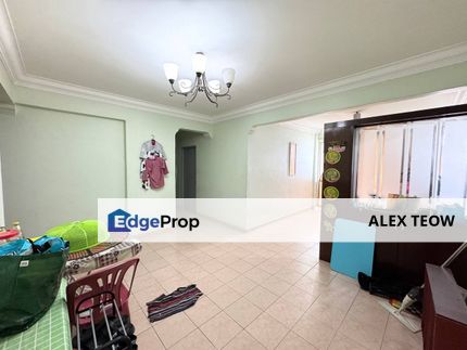 Putri Ria Apartment For Sale/ Taman Megah Ria/ Masai, Johor, Masai