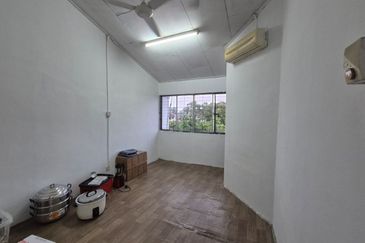 Taman Desa Cemerlang