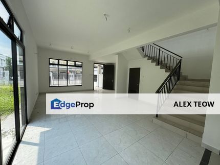 Bandar Cemerlang Double Storey Cluster House For Sale/ Ulu Tiram, Johor, Ulu Tiram