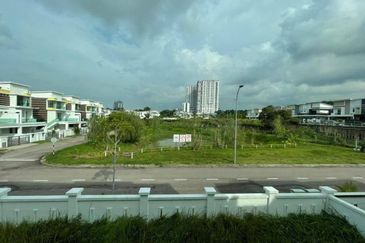 Oleander @ Kempas Utama