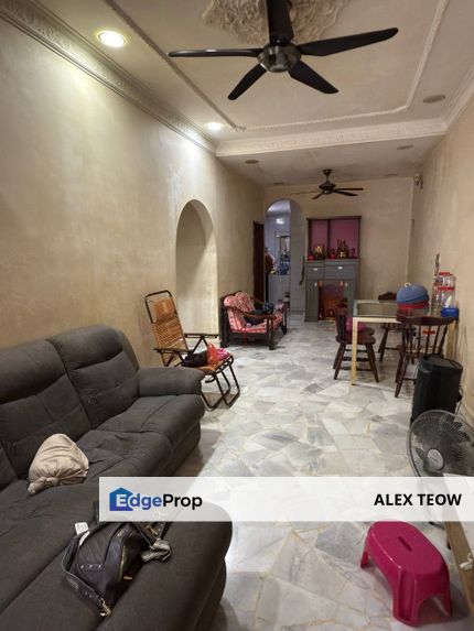 Taman Damai Jaya Single Storey Terrance For Sale/ Skudai, Johor, Skudai