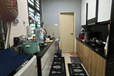 Palazio ( Pangsapuri Mayland Austin )