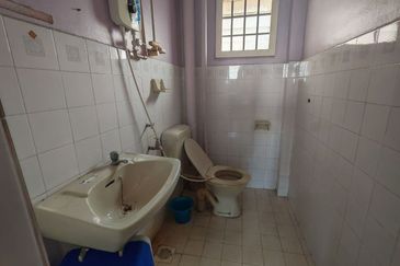 Ria 2 Apartment, Taman Megah Ria