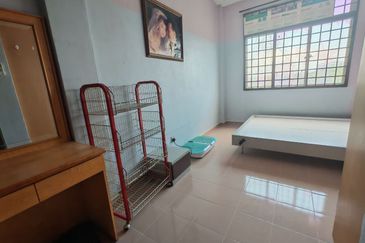 Ria 2 Apartment, Taman Megah Ria