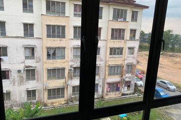 Apartment Setia Baiduri