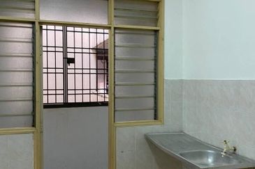 Apartment Setia Baiduri