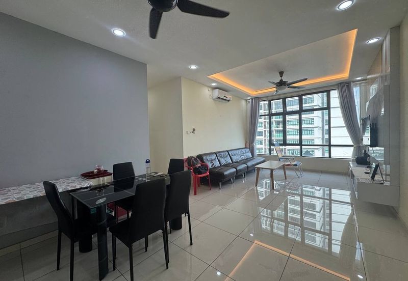 D'Summit Residences @ Kempas Utama