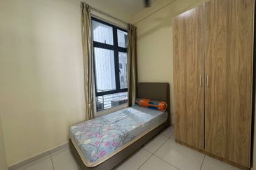 D'Summit Residences @ Kempas Utama