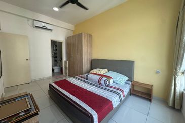 D'Summit Residences @ Kempas Utama