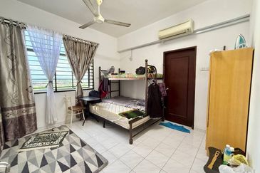 Mewah View Luxurious Apartments