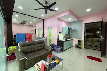 Palazio ( Pangsapuri Mayland Austin )