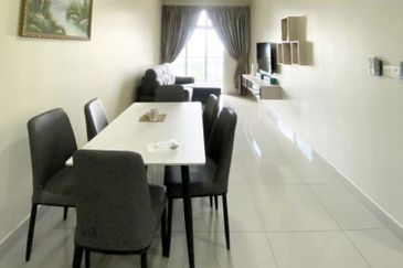 SKS Habitat Apartment, Larkin