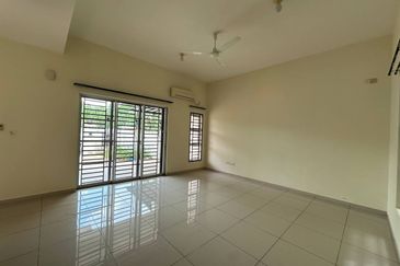 Bina Park Bandar Seri Alam