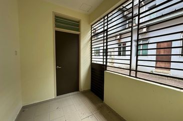 Bina Park Bandar Seri Alam