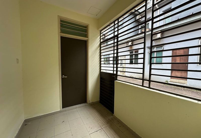 Bina Park Bandar Seri Alam