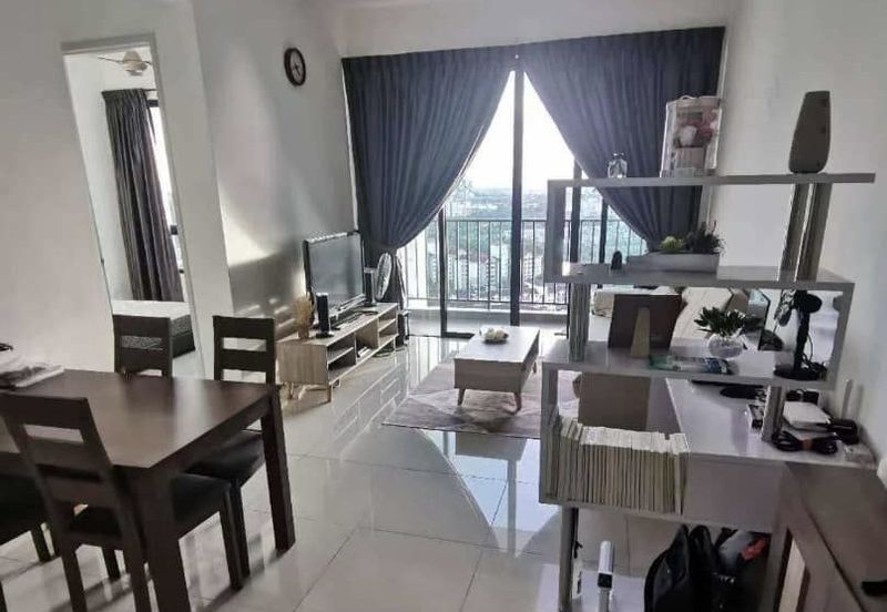 Dedaun Hijau (Greenfield Regency)