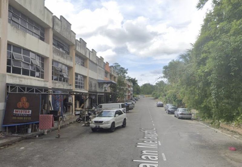 Taman Melawati Jalan Melawati 2 Three Storey Shop Lot For Sale/ Skudai