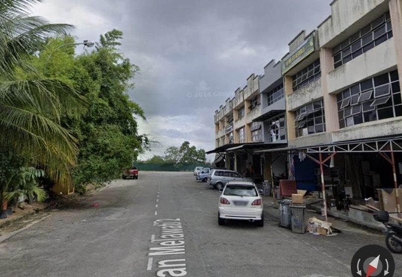 Taman Melawati Jalan Melawati 2 Three Storey Shop Lot For Sale/ Skudai