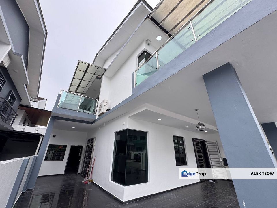 Mutiara Mas Sapphire Bigger Cluster House For Sale/ Skudai, Johor, Skudai