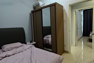 D'Summit Residences @ Kempas Utama