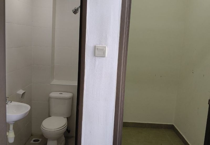 Seri Austin Luxury Apartment