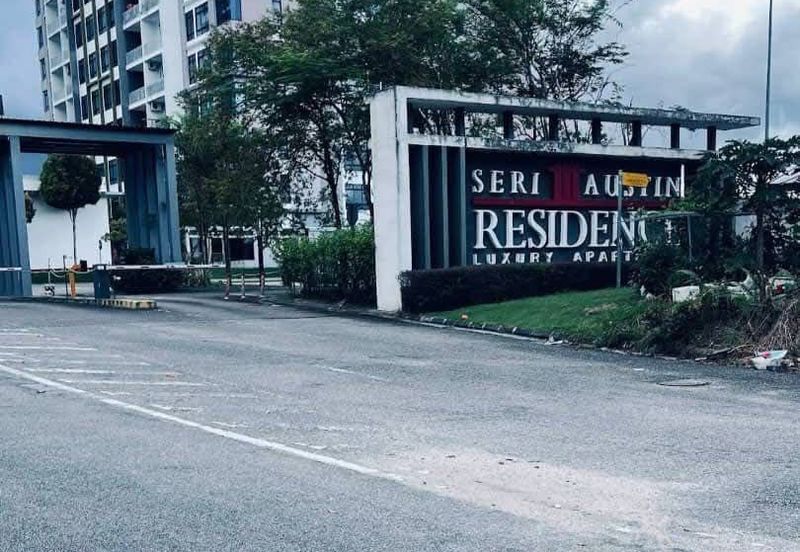 Seri Austin Luxury Apartment