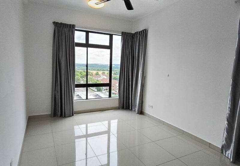 Seri Austin Luxury Apartment