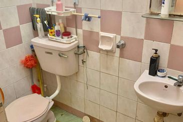 Sri Impian Apartment, Larkin Perdana