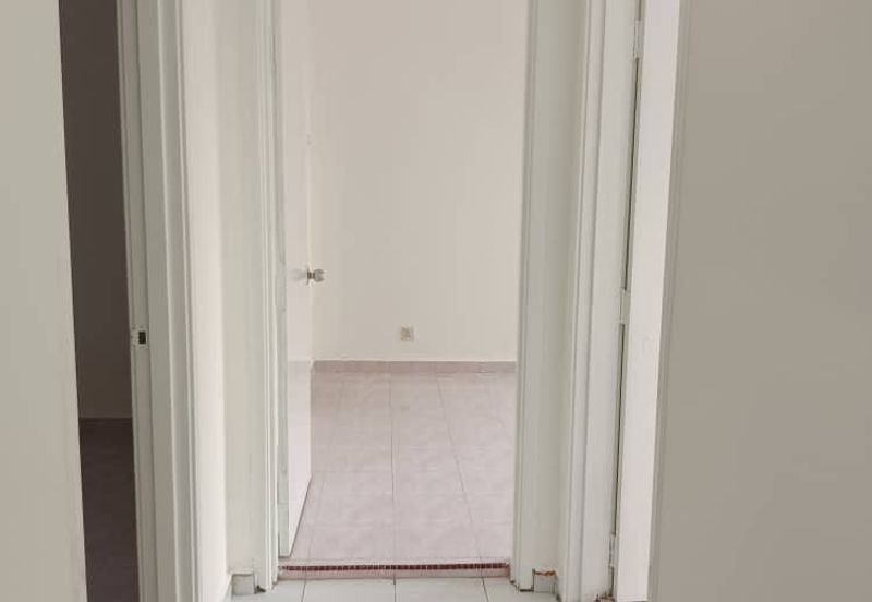 Sri Kenari Apartment