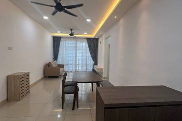 Dedaun Hijau (Greenfield Regency)