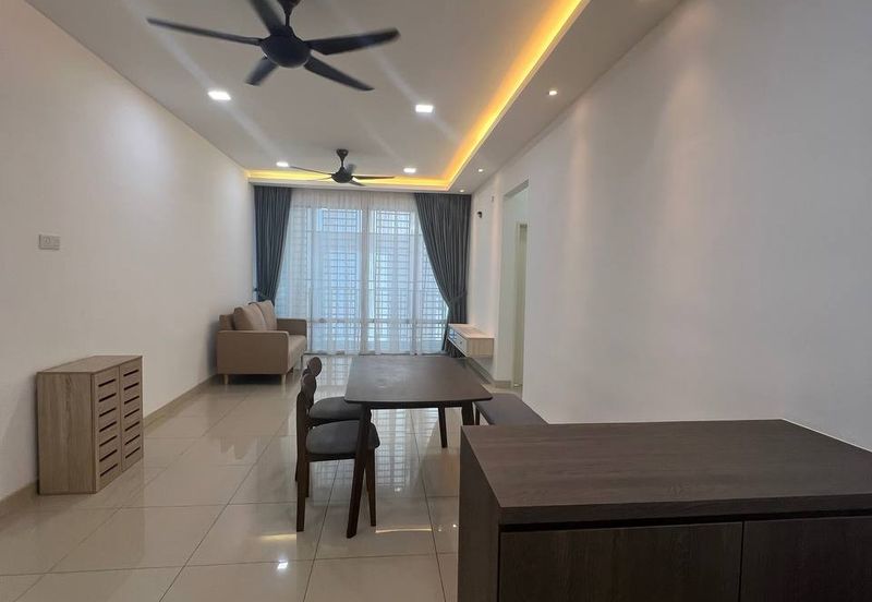 Dedaun Hijau (Greenfield Regency)