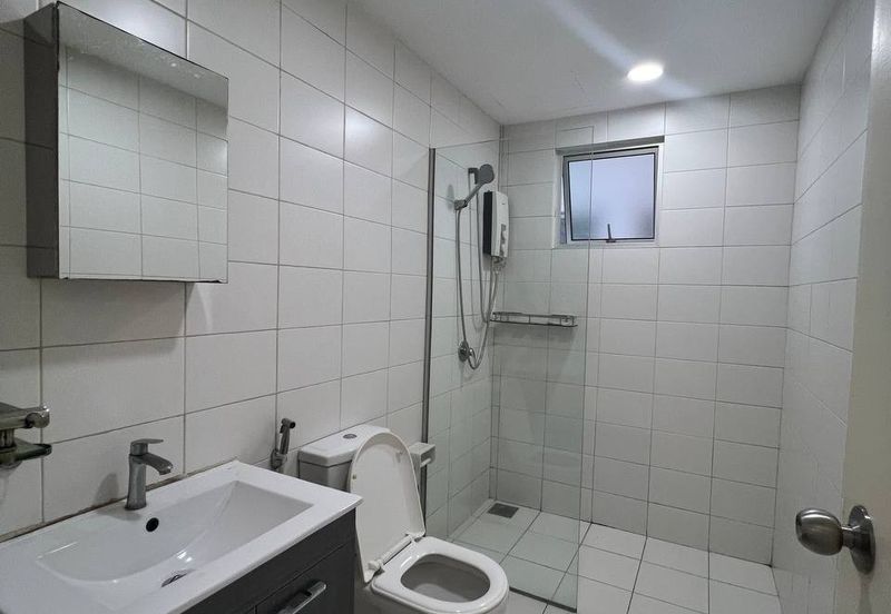 Dedaun Hijau (Greenfield Regency)