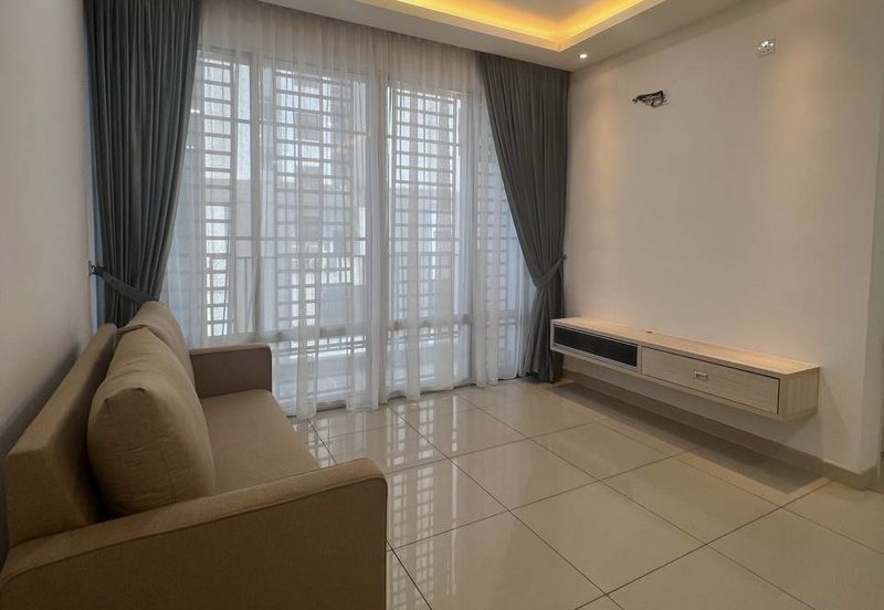 Dedaun Hijau (Greenfield Regency)