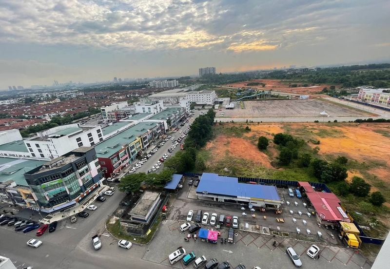 MANHATTAN @ Austin Heights