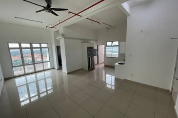 MANHATTAN @ Austin Heights