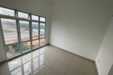 MANHATTAN @ Austin Heights