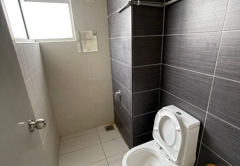 MANHATTAN @ Austin Heights