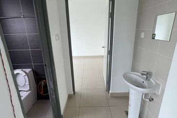 MANHATTAN @ Austin Heights