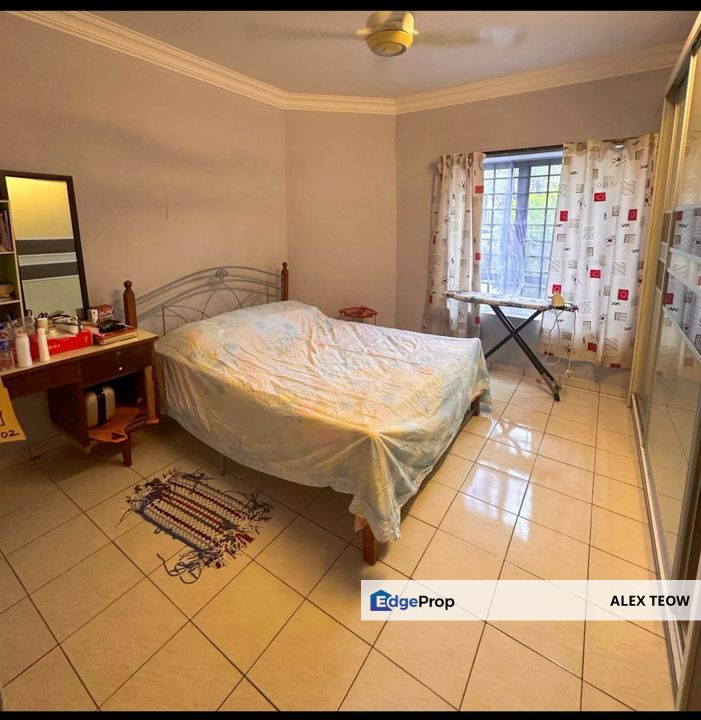 Seri Mutiara Apartment For Sale/ Full Loan/ Seri Alam/ Masai, Johor, Masai