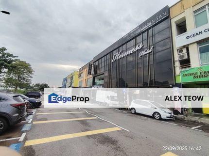 Taman Nusa Bestari 3 Storey Shop Lot For Sale/ Iskandar Puteri, Johor, 