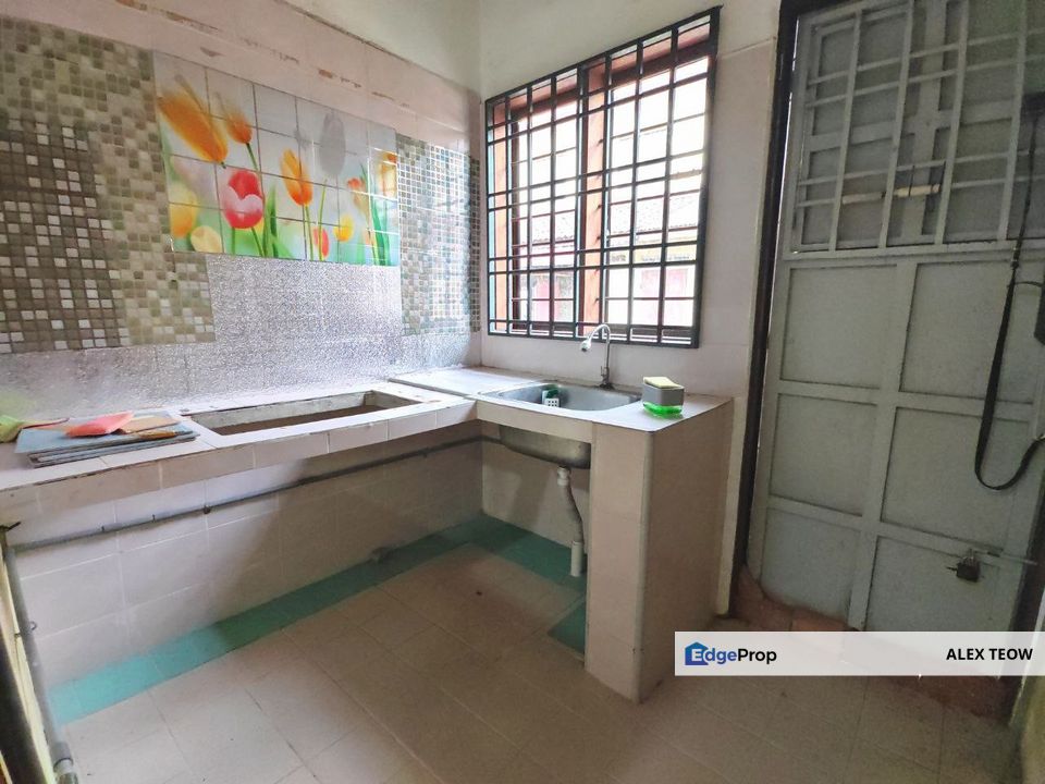 Taman Scientex Jalan Kelisa Double Storey Terrance For Sale/ Pasir Gudang, Johor, Pasir Gudang