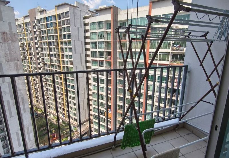 Dedaun Hijau (Greenfield Regency)