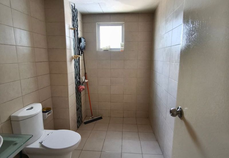 Dedaun Hijau (Greenfield Regency)