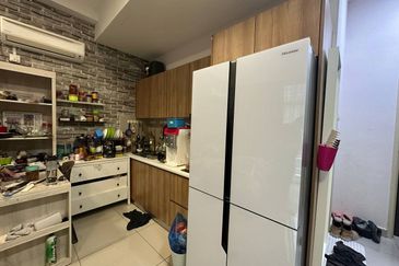 Palazio ( Pangsapuri Mayland Austin )