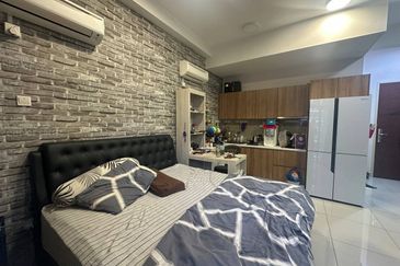 Palazio ( Pangsapuri Mayland Austin )