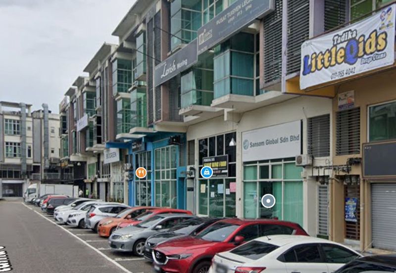 Pusat Perdagangan Danga Utama