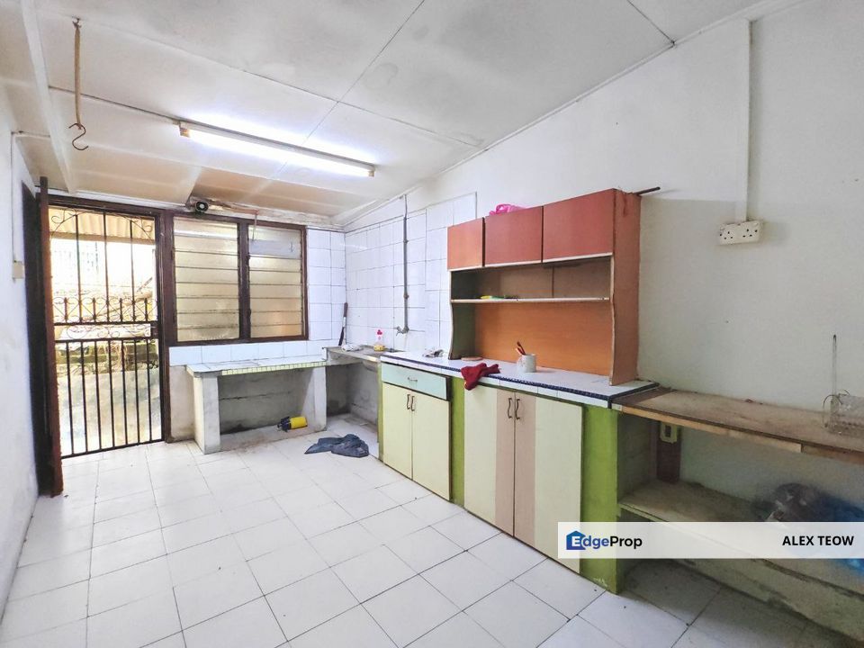 Taman Plentong Utama Single Storey Low Cost For Sale/ Plentong, Johor, Plentong