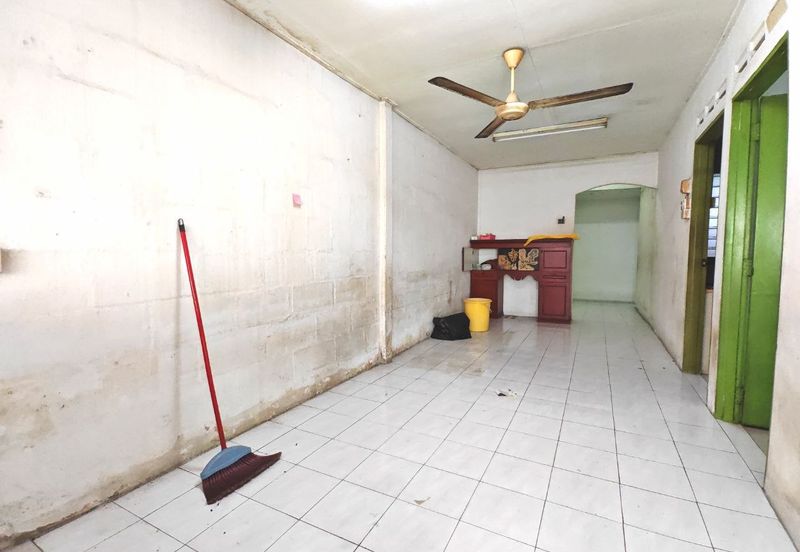 Taman Plentong Utama