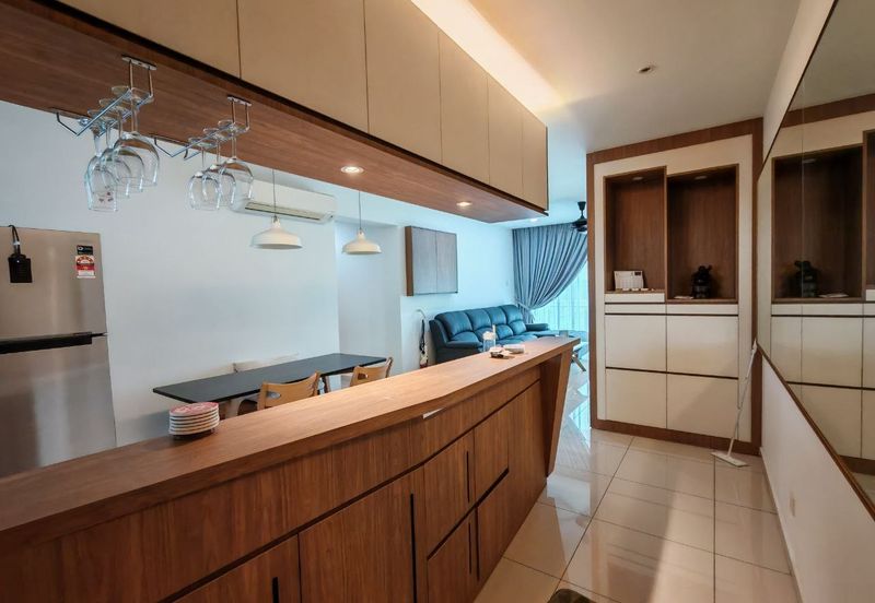 Ponderosa Lakeside Luxury Apartments