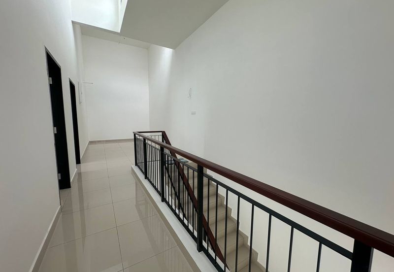 Taman Mutiara Maju Double Storey Cluster House For Sale/ Skudai